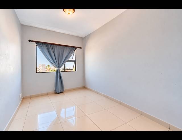 2 BEDROOM APARTMENT FOR SALE IN MORNINGSIDE